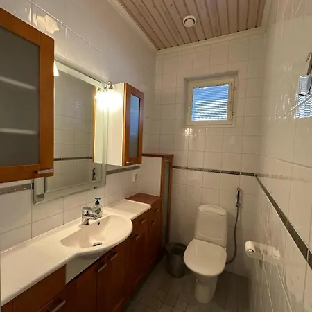 Apartamento Kotimaailma - House - Pietarsaari