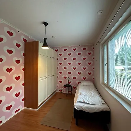 Apartamento Kotimaailma - House - Pietarsaari *